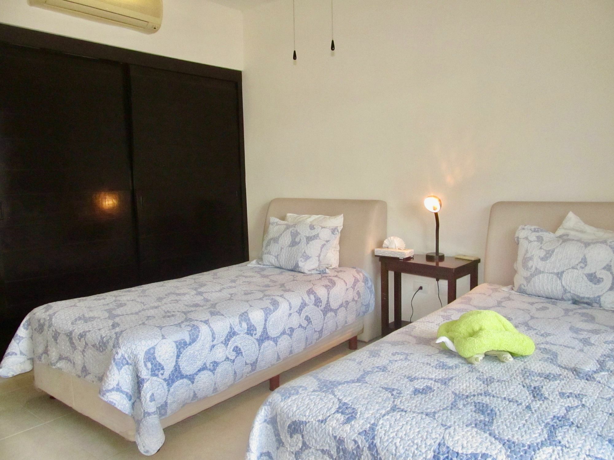 Aqua Terra - Quiet Condo For 4 Playa del Carmen Exterior photo